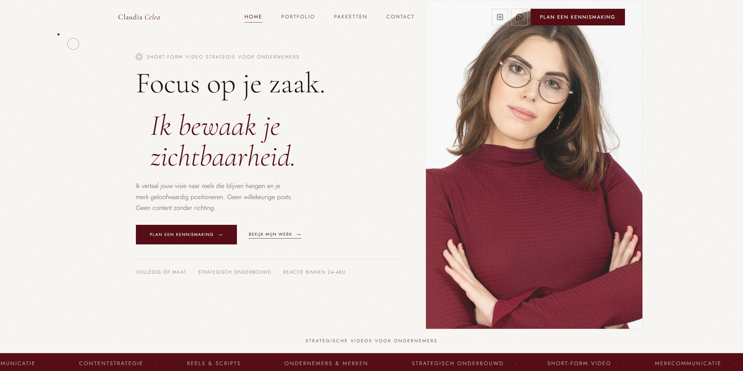 Screenshot van de website Claudia Celea — desktopoverzicht